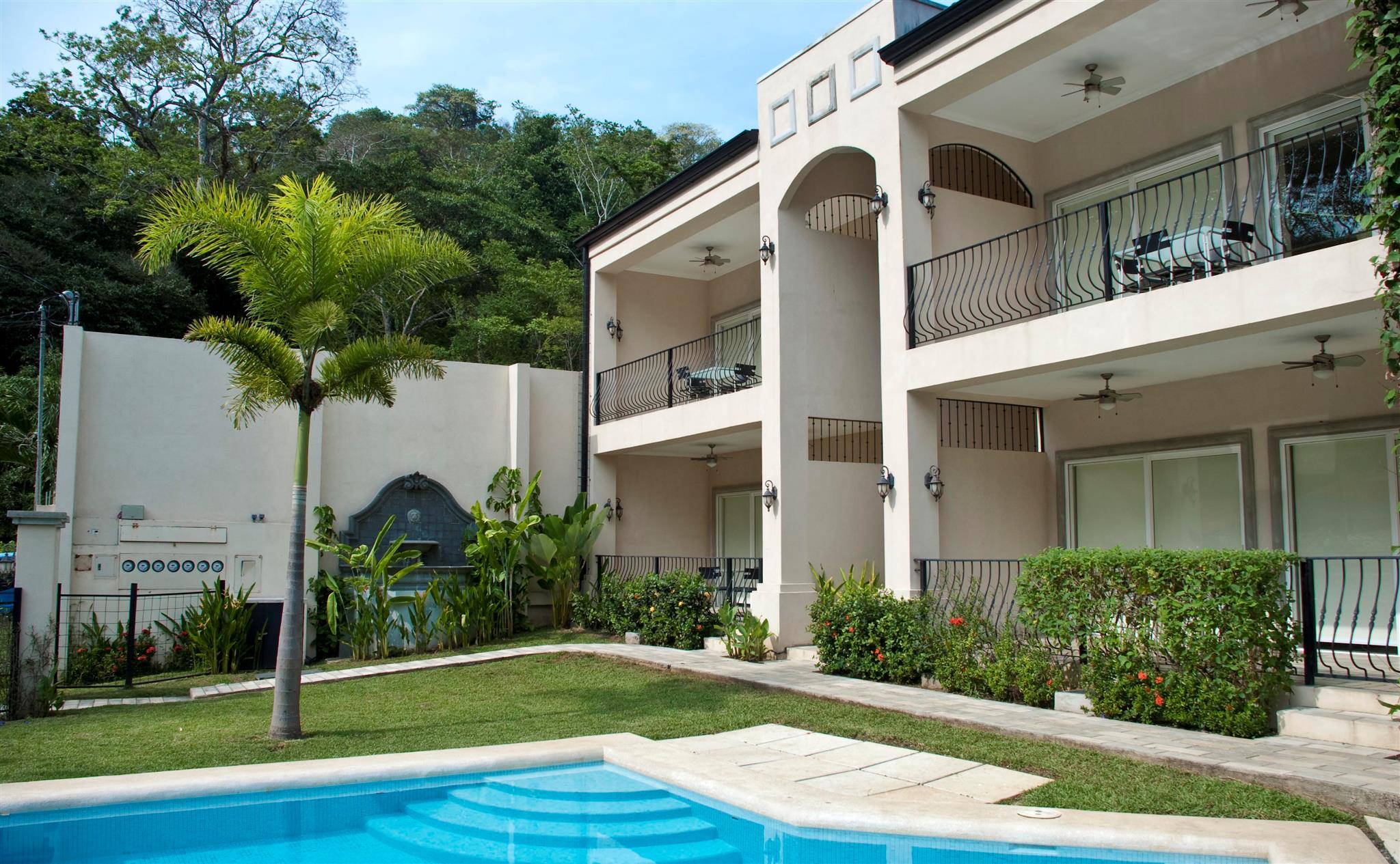 Hotel Punta Leona Jaco Bagian luar foto